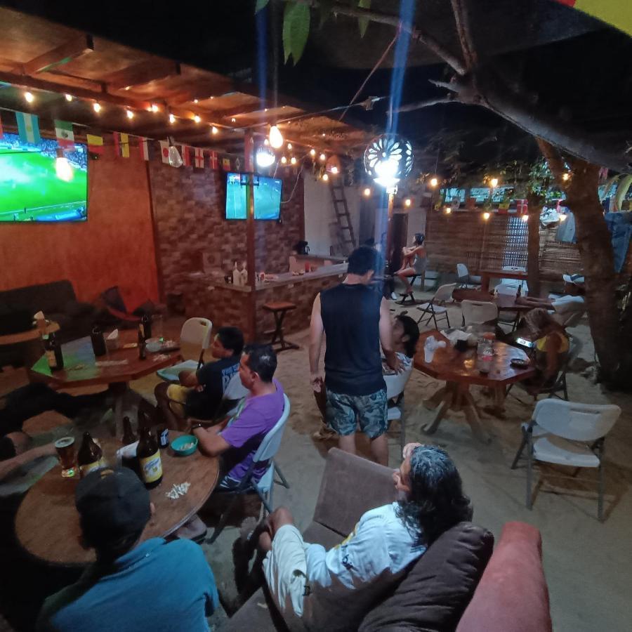 Hostel Cafe El Pescador Пуэрто-Эскондидо Экстерьер фото